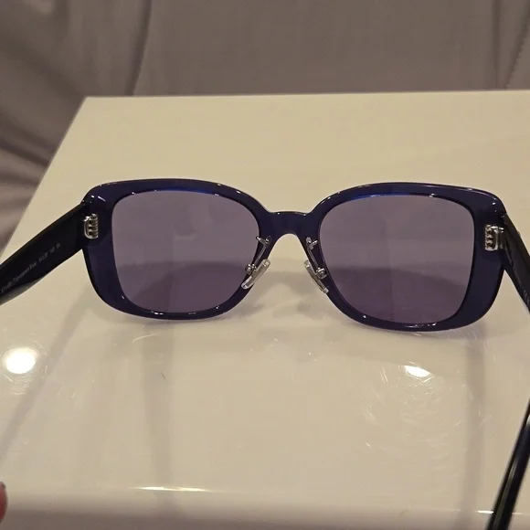 Coach Blue Transparent Sunglasses brand new in case - Picture 6 of 14